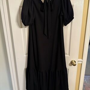 Gibson & Latimer Midi Dress